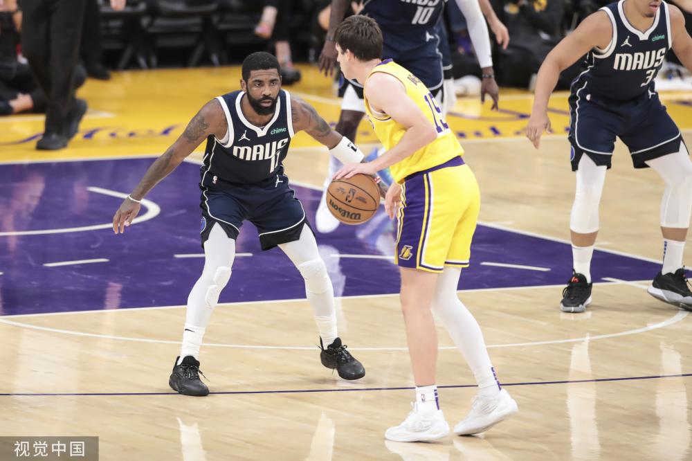 到与灰熊的 到与灰熊的