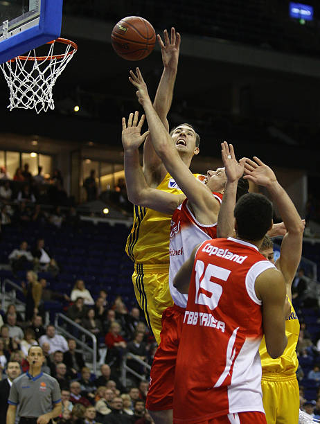 上看到了努 上看到了努