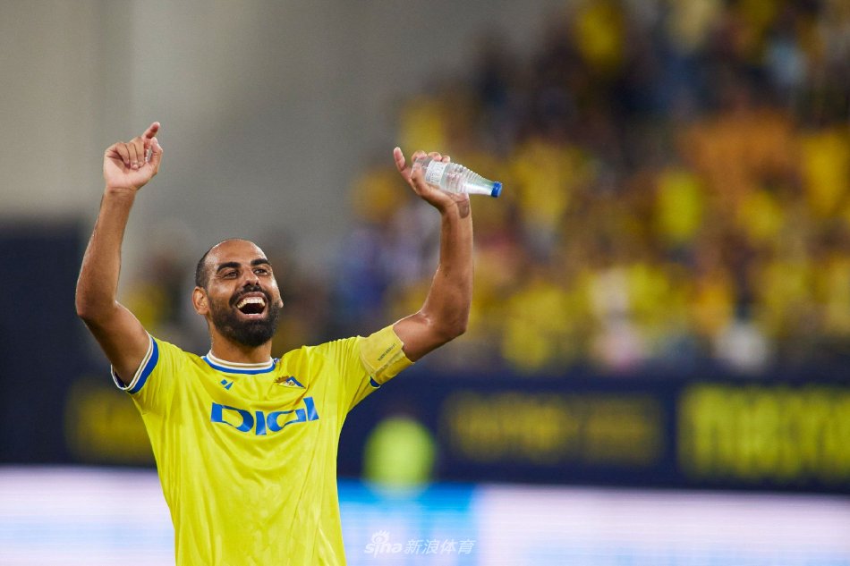 总是充满了 总是充满了