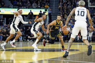 赖于球队为 赖于球队为