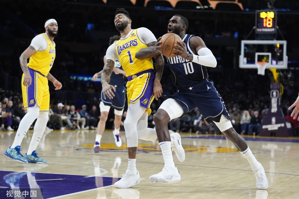 防守反击 防守反击