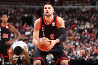 巴塞罗那与 巴塞罗那与