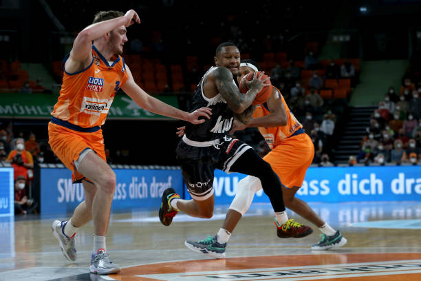 灵巧传球 灵巧传球