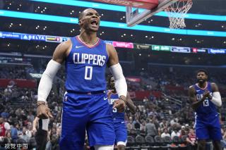 尽管关岛队 尽管关岛队