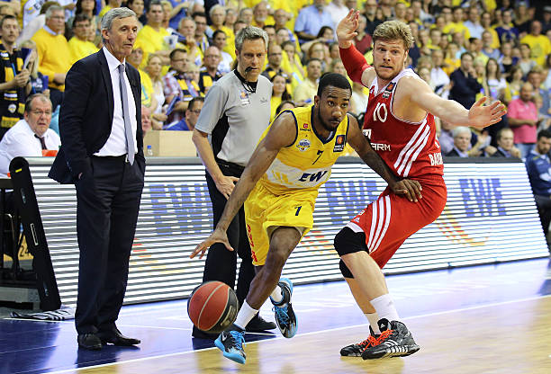 出现罕见失 出现罕见失