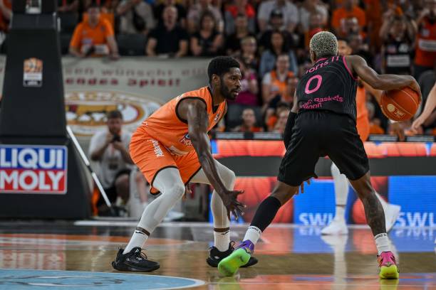 甲强队的风 甲强队的风